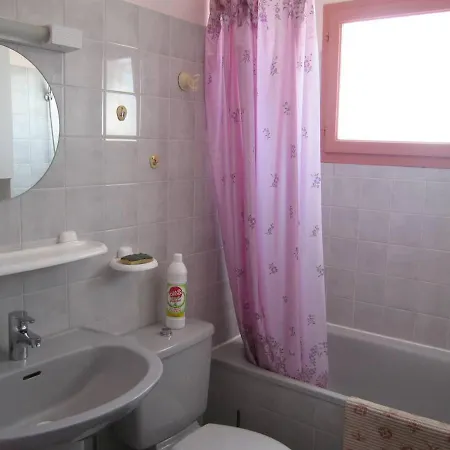 T2 Avec 5 Couchages, Piscine, Tennis, Proche Et Port, Animaux Admis - Saint-cyprien - Fr-1-106-47