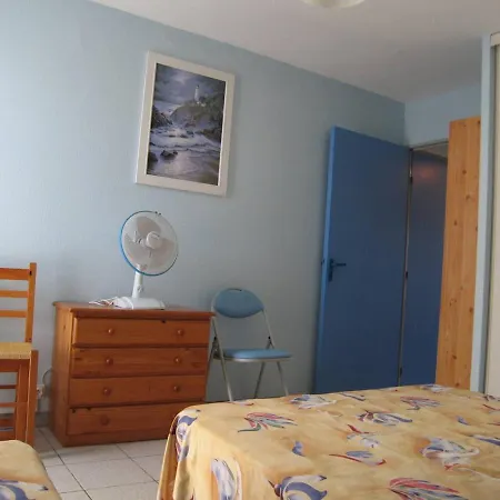 Apartment T2 Avec 5 Couchages, Piscine, Tennis, Proche Et Port, Animaux Admis - Saint-cyprien - Fr-1-106-47
